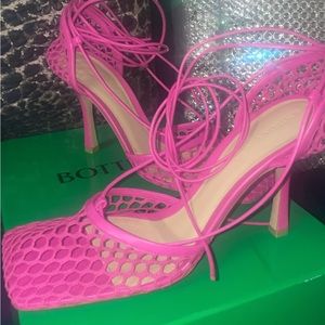 New never worn Bottega mesh square toe sandal